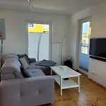 Botel 4 Sterne Dtv Floating House *
