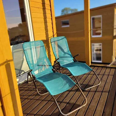 Botel 4 Sterne Dtv Floating House *