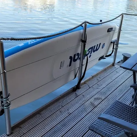 4 Sterne Dtv Floating House * Kröslin