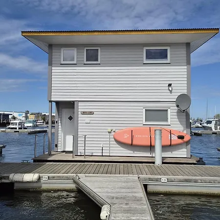 4 Sterne Dtv Floating House * Kroslin